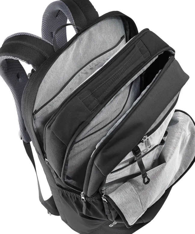 Deuter Rucksack Giga black