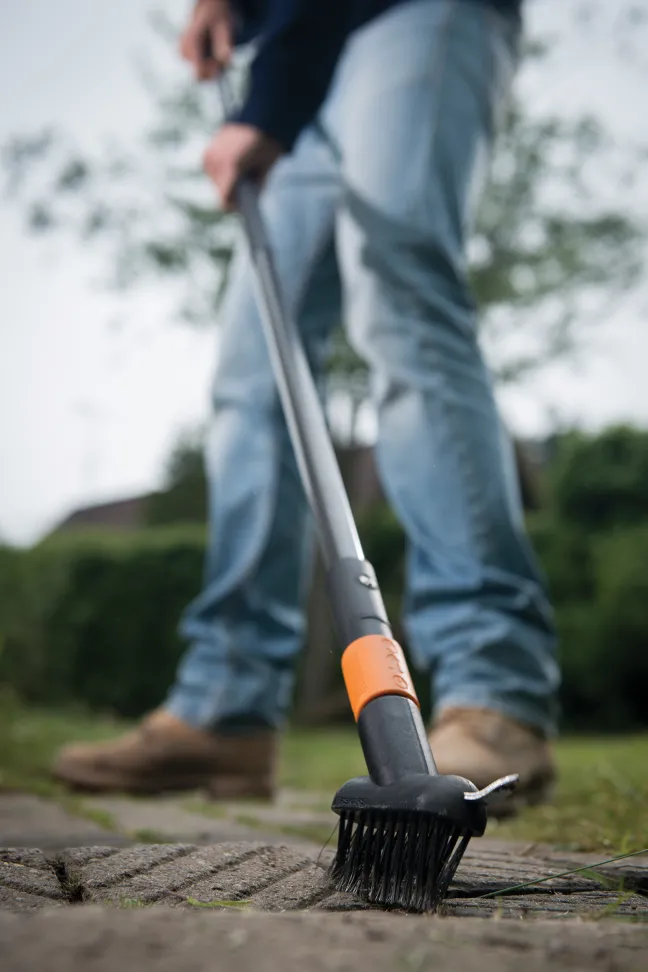 FISKARS QuikFit Fugenbürste