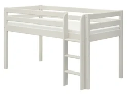FLEXA Classic Halbhohes Bett mit senkrechter Leiter weiß lasiert