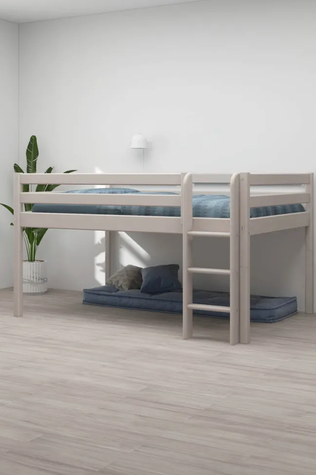FLEXA Classic Halbhohes Bett 140x200cm mit senk. Leiter grau lasiert