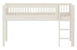 FLEXA Classic Halbhohes Bett 90x200 cm mit Streben Absturzsicherung weiß lasiert