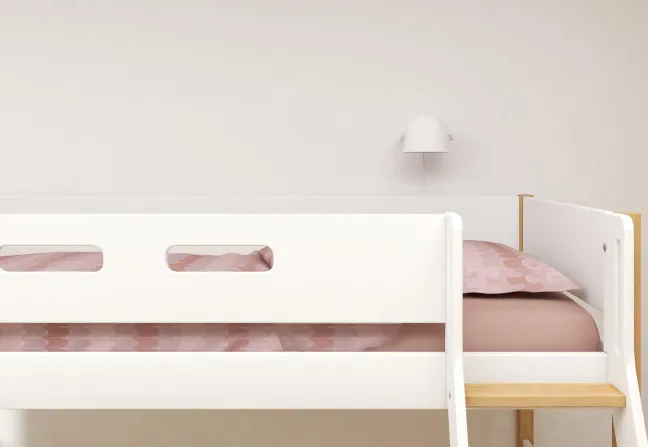 FLEXA Nor Mittelhohes Bett mit Schrägleiter weiß/eiche