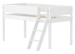 FLEXA White halbhohes Bett mit Schrägleiter und Rillen Absturzsicherung weiß