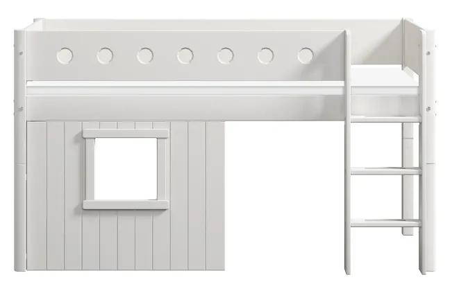 FLEXA White halbhohes Bett mit senkrechter Leiter und Baumhaus Panelen weiß
