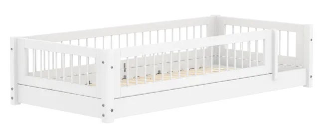 FLEXA White Montessori Bett 90x200cm mit Streben und 3/4 Absturzsicherung weiß