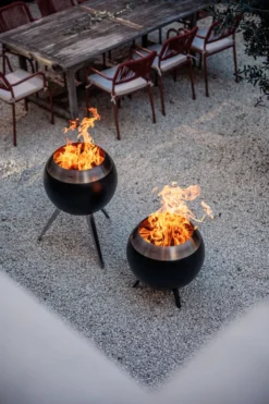Höfats MOON 55 Feuerkorb mit hohem und niedrigem Fuß