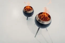 Höfats MOON 45 Feuerschale mit hohem Fuß