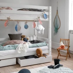 Hoppekids ECO Luxury Etagenbett 90x200cm mit Rollrost und gerader Leiter weiß
