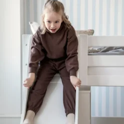 Hoppekids ECO Luxury Halbhochbett 90x200cm mit Rollrost, Rutsche und gerader Leiter weiß