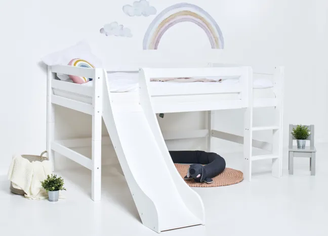 Hoppekids ECO Luxury Halbhochbett 120x200cm mit Rollrost, Rutsche und gerader Leiter weiß