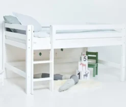 Hoppekids ECO Luxury Halbhochbett 120x200cm mit Rollrost und gerader Leiter weiß
