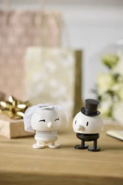 Hoptimist® Wackelfiguren Hochzeit Braut & Bräutigam weiß