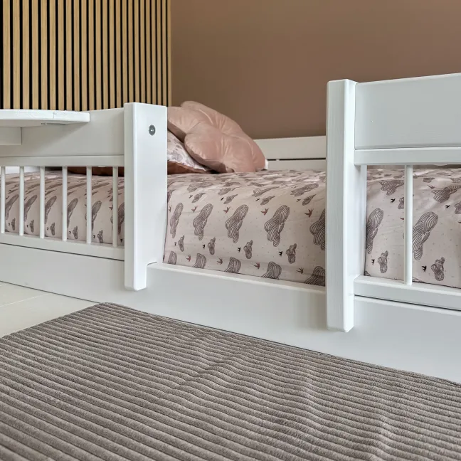 Lifetime Montessori Bett 90x200cm mit Premium Rollboden und Absturzsicherung weiß lackiert