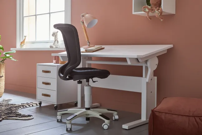 Lifetime Schreibtisch 120cm höhenverstellbar/schrägstellbar weiß lackiert