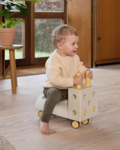 MODU® Tiny Ride Rutschfahrzeug sand/gelb