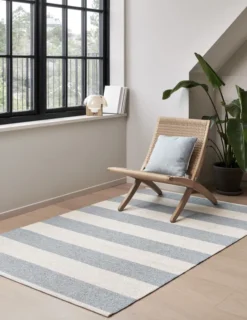 Pappelina Teppich Bob Blue Fog Vanilla 70 x 300 cm BO3H730