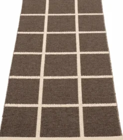 Pappelina Teppich CRISS Dark Brown 70 x 150cm CR6F715
