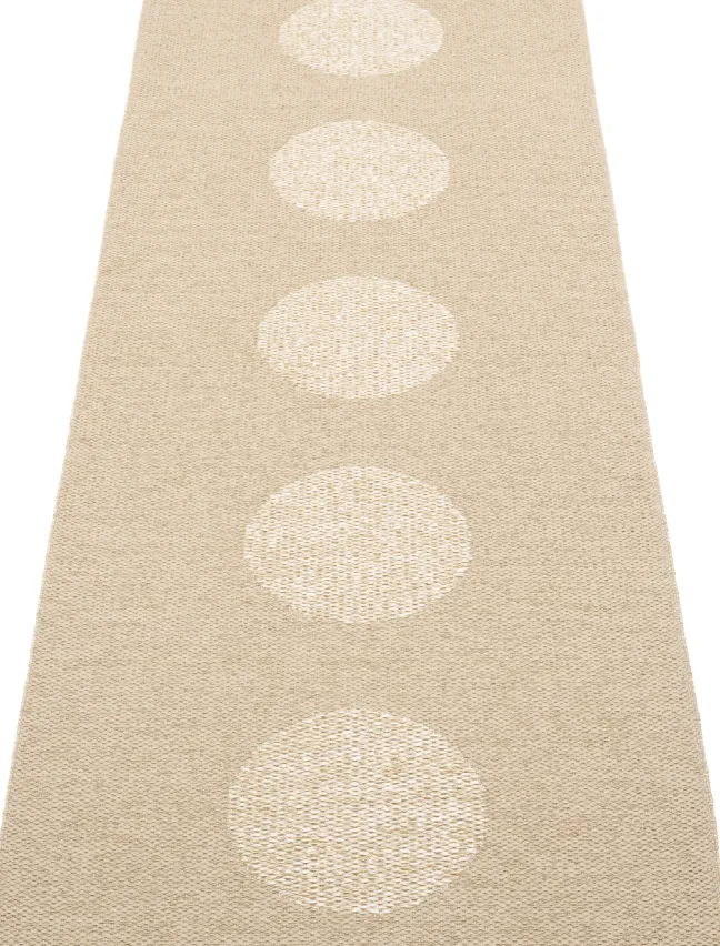 Pappelina Teppich VERA 2.0 Bio Edition Beige/Beige Metallic 70 x 200 cm V26E720