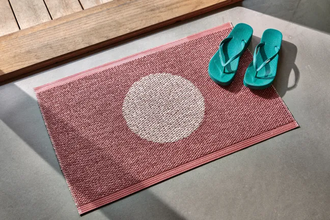 Pappelina Teppich VERA POP Blush 70 x 360 cm VP7E736