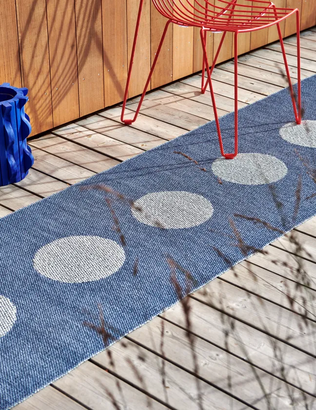 Pappelina Teppich VERA POP River Blue 70 x 280 cm VP3R728