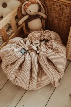 Play&Go Organic 2 in 1 Spielzeugsack Ø120cm stripes brown