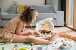 Play&Go Soo Spielmatte Ø140cm mit Stauraum Eimer zoo