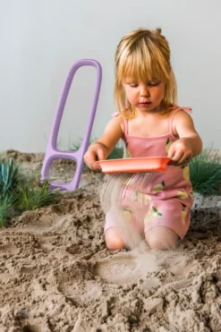Quut Scoppi Sandspielzeug Schaufel Lavender