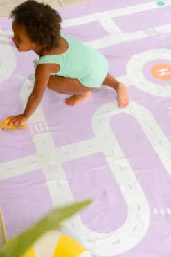 Quut Spieltuch XL (180 x 180cm) Road Lavender