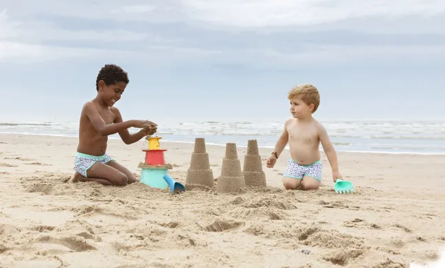 Quut Strandspielzeug Set 3 (1 Alto + 1 Raki) mit Mesh Standbeutel