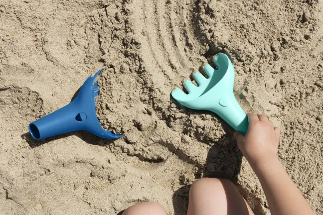 Quut Strandspielzeug Set 3 (1 Alto + 1 Raki) mit Mesh Standbeutel