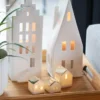 räder Großes Lichthaus Spitzdach Porzellan weiß