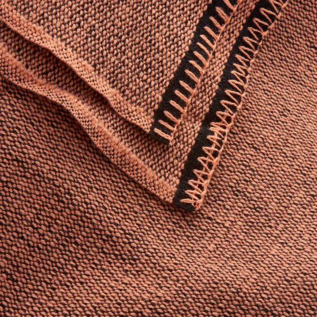 Roros Tweed PICNIC Lammwolldecke 120 x 200cm Korall 3554 Sale