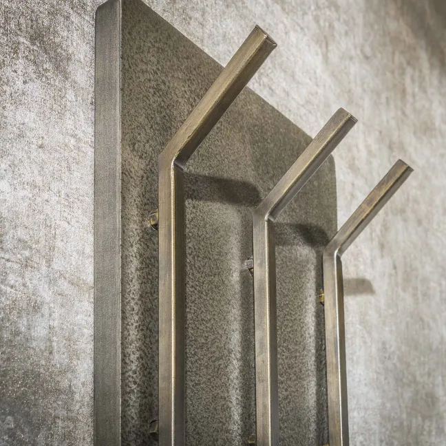 Rubjerg Design Garderobe Ferro 2x3 Haken hoch Metall Antike Bronze