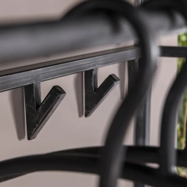 Rubjerg Design Garderobe Yucon hoch 12 Haken mit Hutablage Akazie massiv schwarz