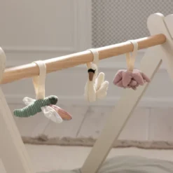 Sebra Aktivitätsspielzeug 3er Set Blume/Libelle/Schwan