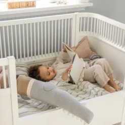 Sebra Baby- & Juniorbett Classic weiß FSC™