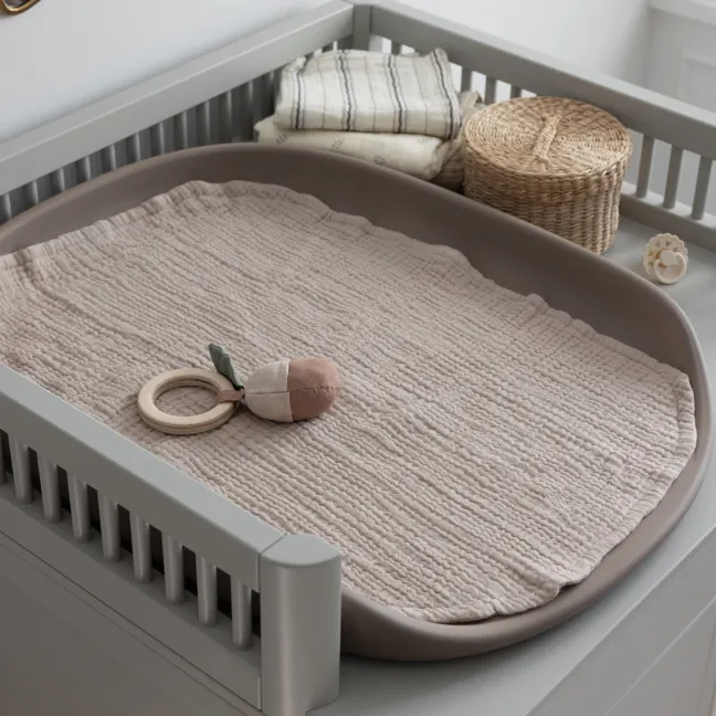 Sebra Wickelmatte PUR Set stone + 2 Wickelunterlagen musselin beige