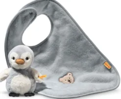 Steiff Geschenkset Lio Pinguin mit Rassel und Latz im Korb