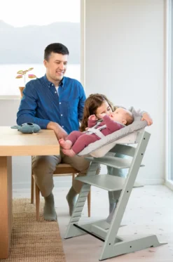 STOKKE® Mega Set Tripp Trapp® Glacier Green + Babyset² Glacier Green + Newbornset