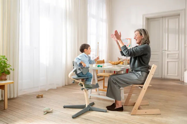 STOKKE® Nomi® Hochstuhl Buche grau 626503