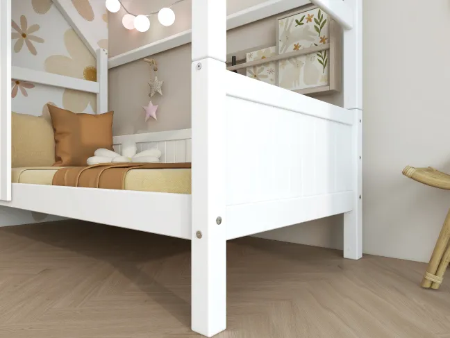 THUKA Nordic Hausbett Romantic mit halb geschlossener Front und Dachpanele weiß
