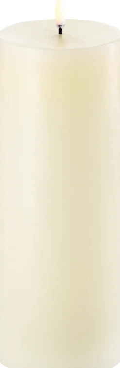 UYUNI LED Kerze Smooth 7,8x20 cm Ivory