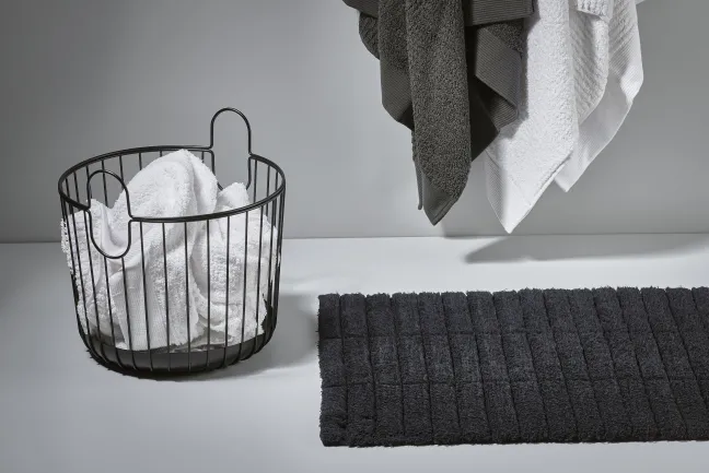 ZONE Denmark Badematte Tiles Black