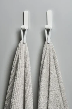 ZONE Denmark Handtuchhalter Loop magnet 2 Stück Soft grau