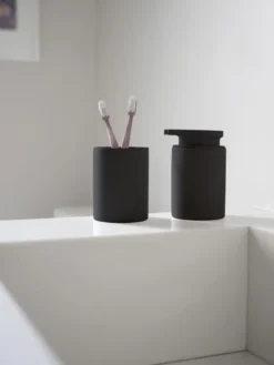 ZONE Denmark Zahnbürstenbecher Karma schwarz