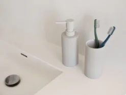 ZONE Denmark Zahnbürstenbecher Solo Soft Grey