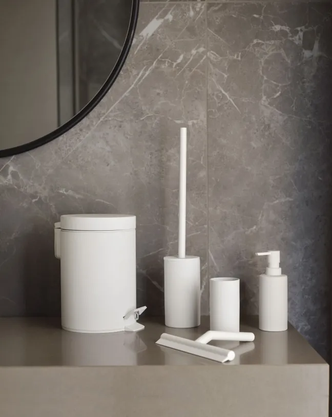 ZONE Denmark Zahnbürstenbecher Solo White